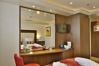 Faircruise Business Hotelship Dusseldorf 4*,  Tyskland